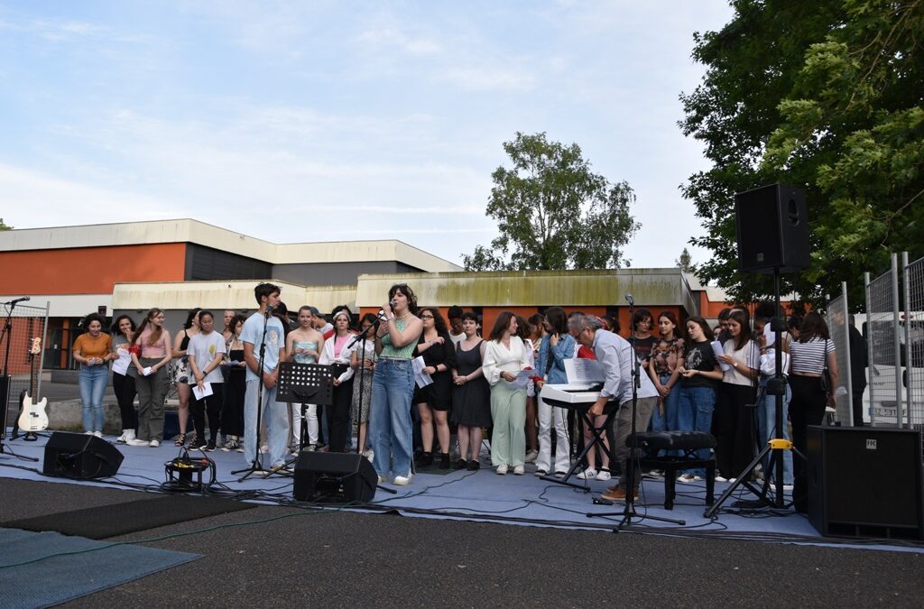 Berg’Sound 2022 : dernier concert officiel  avec le lycée pour M. Dechaume